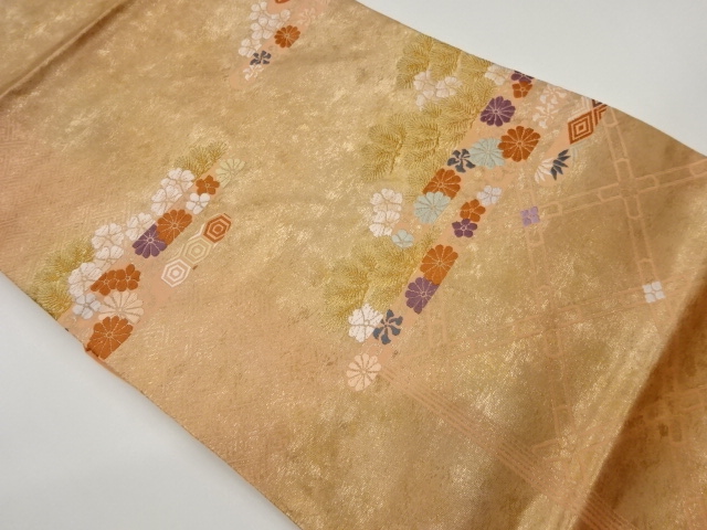 リサイクル　引箔ヱ霞に花・松模様織出し名古屋帯